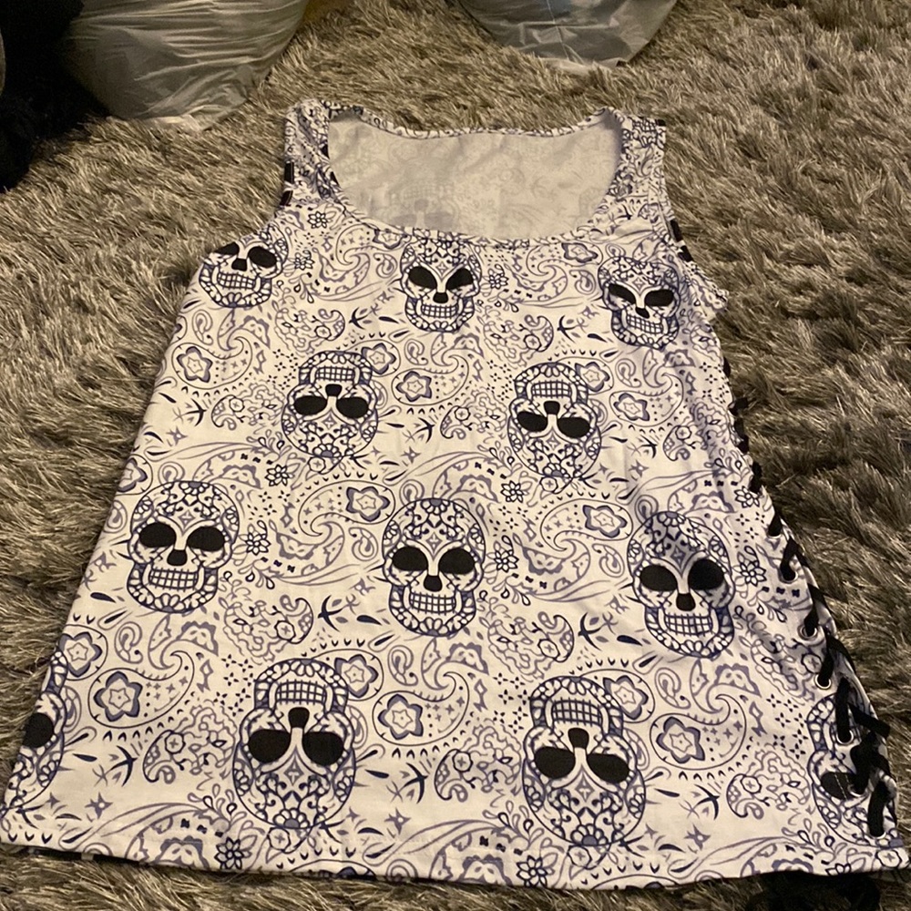 Skull tank top